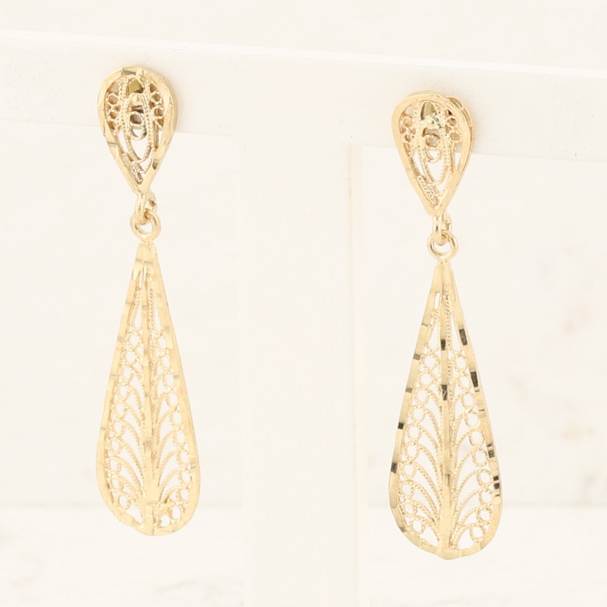 Dangle Filigree Drop Earrings