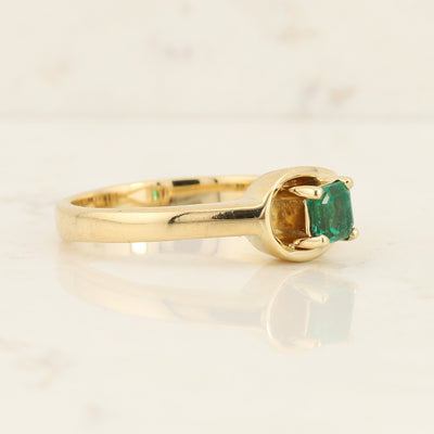 Emerald Hercules Knot Ring