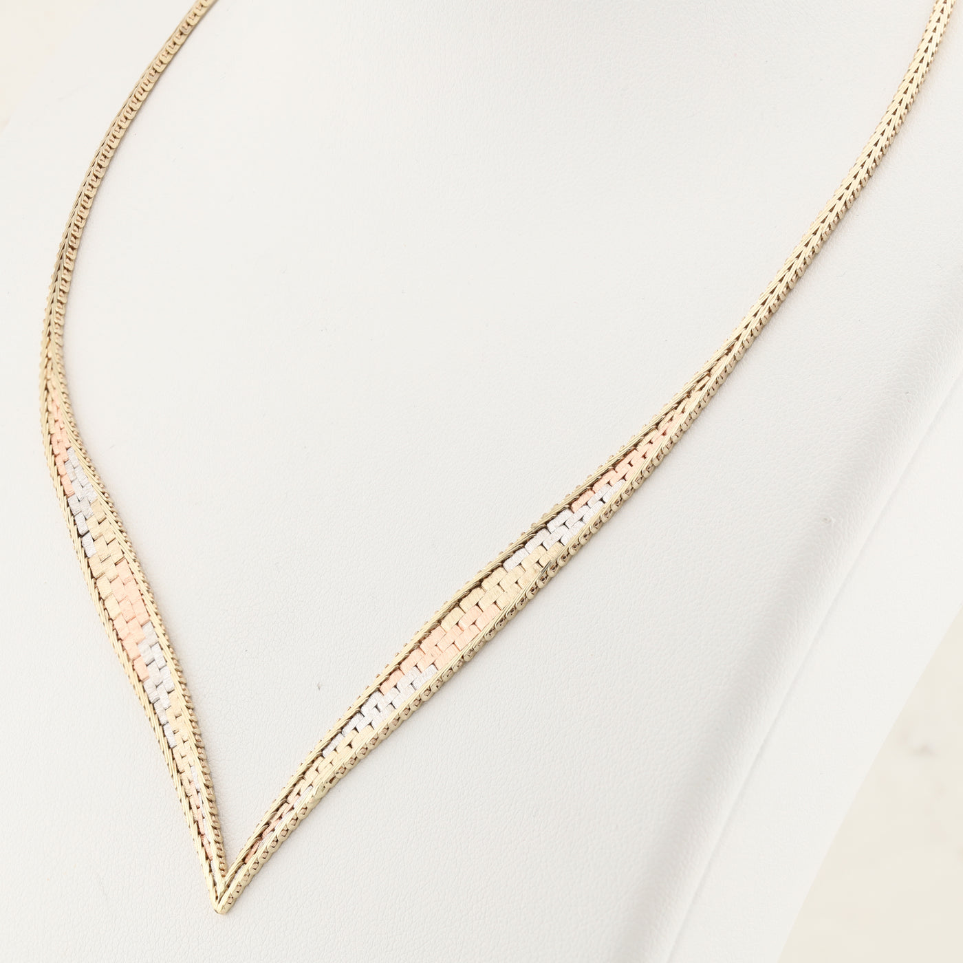 Cleopatra Style Tri Colour Necklace