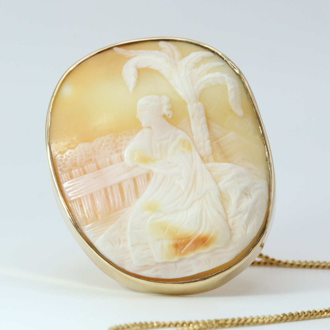 Cameo Pendant