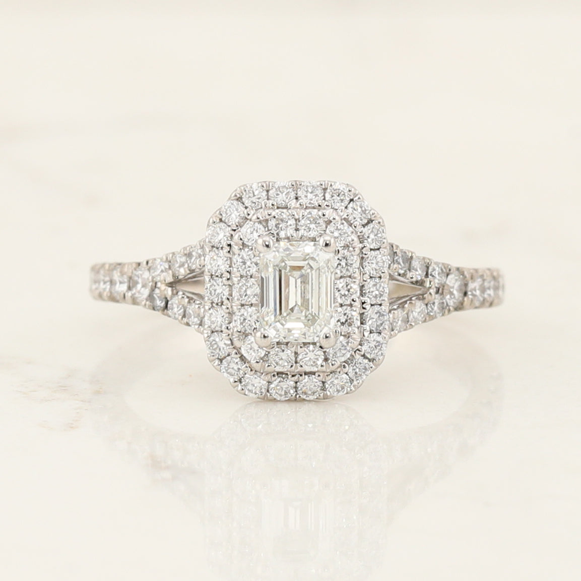 18kt W/g Engagement Ring