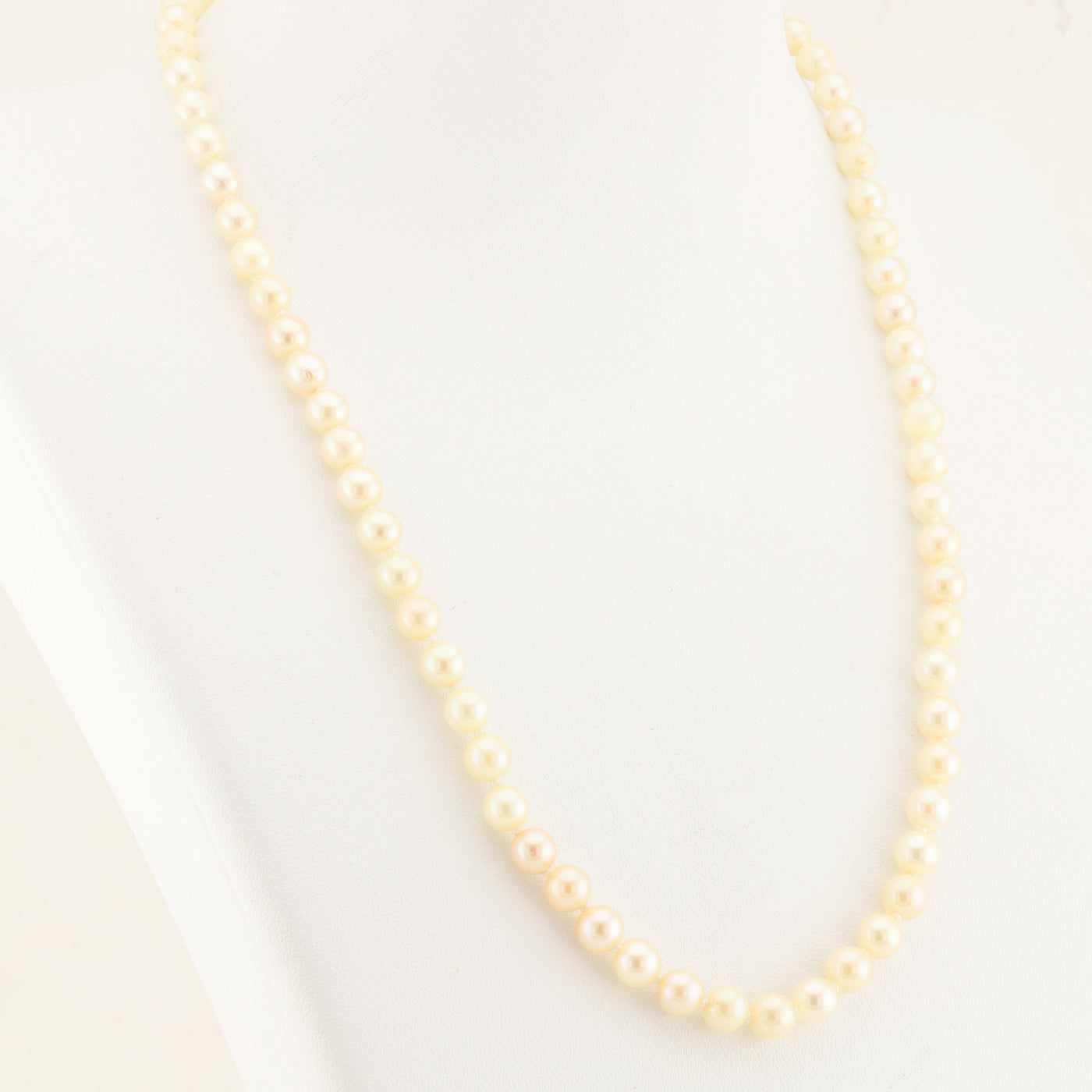 Vintage Pearl Strand
