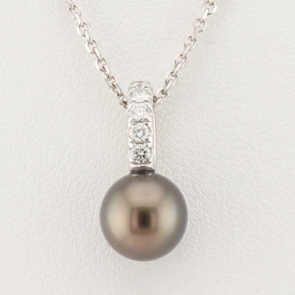 Pearl Pendant & Chain