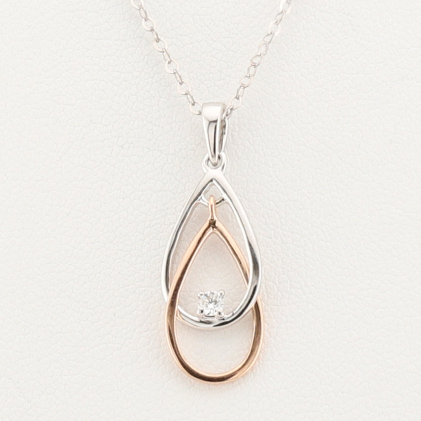 White &  Rose Pendant