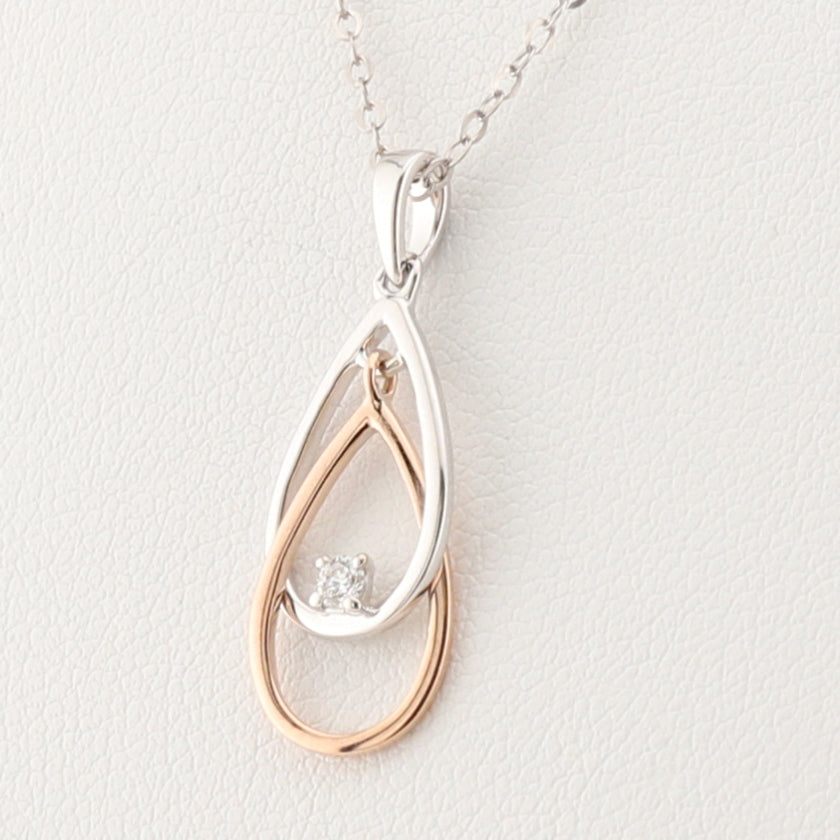 White &  Rose Pendant