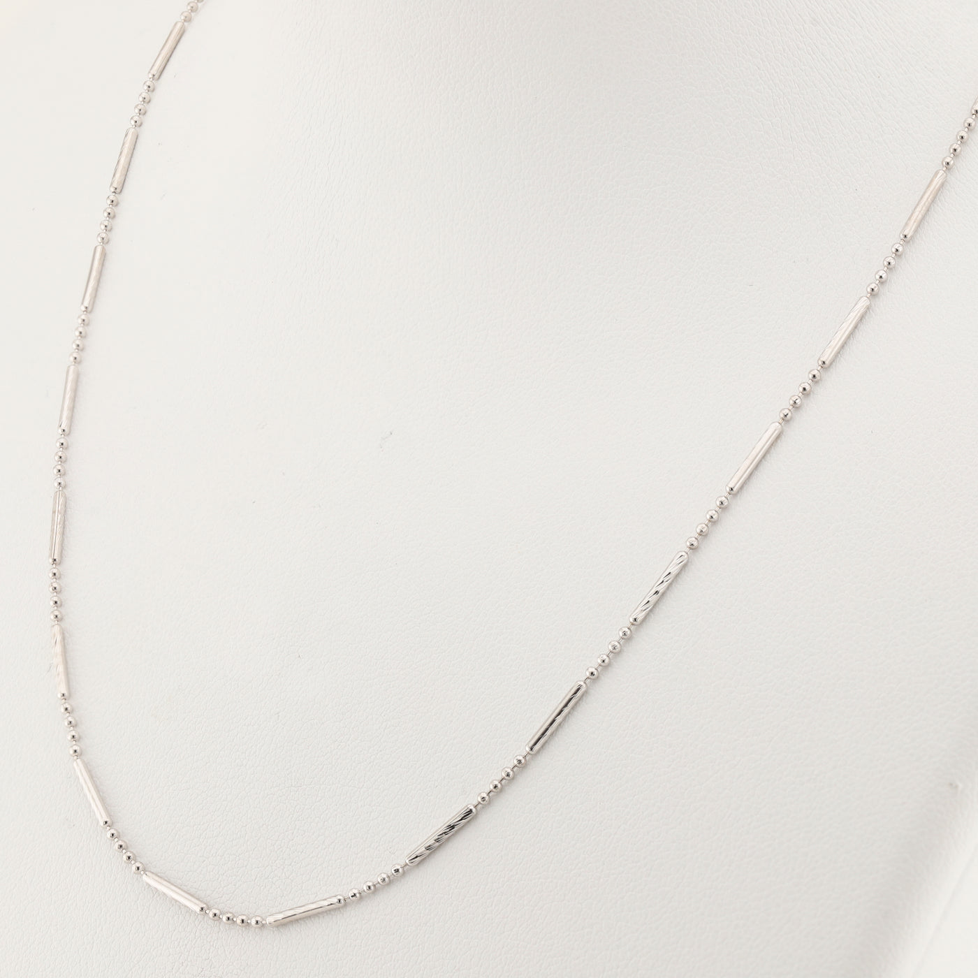 18kt White Gold Fancy Chain