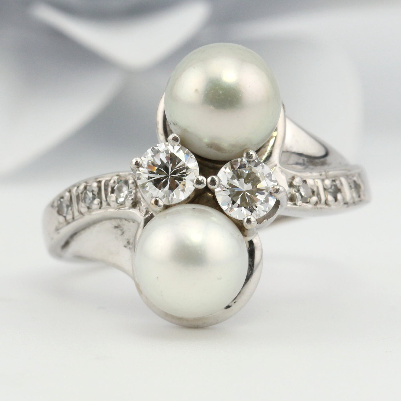 Pearl & Diamond RIng