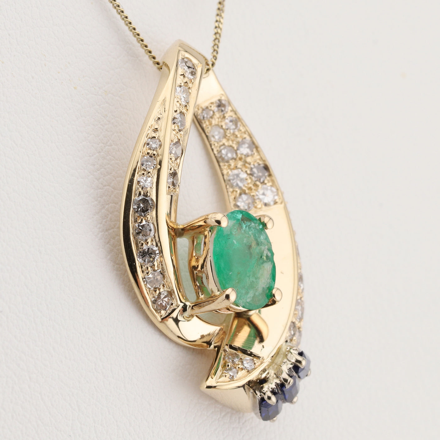 Emerald and Sapphire Pendant