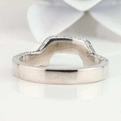 White Gold Fitted Ring