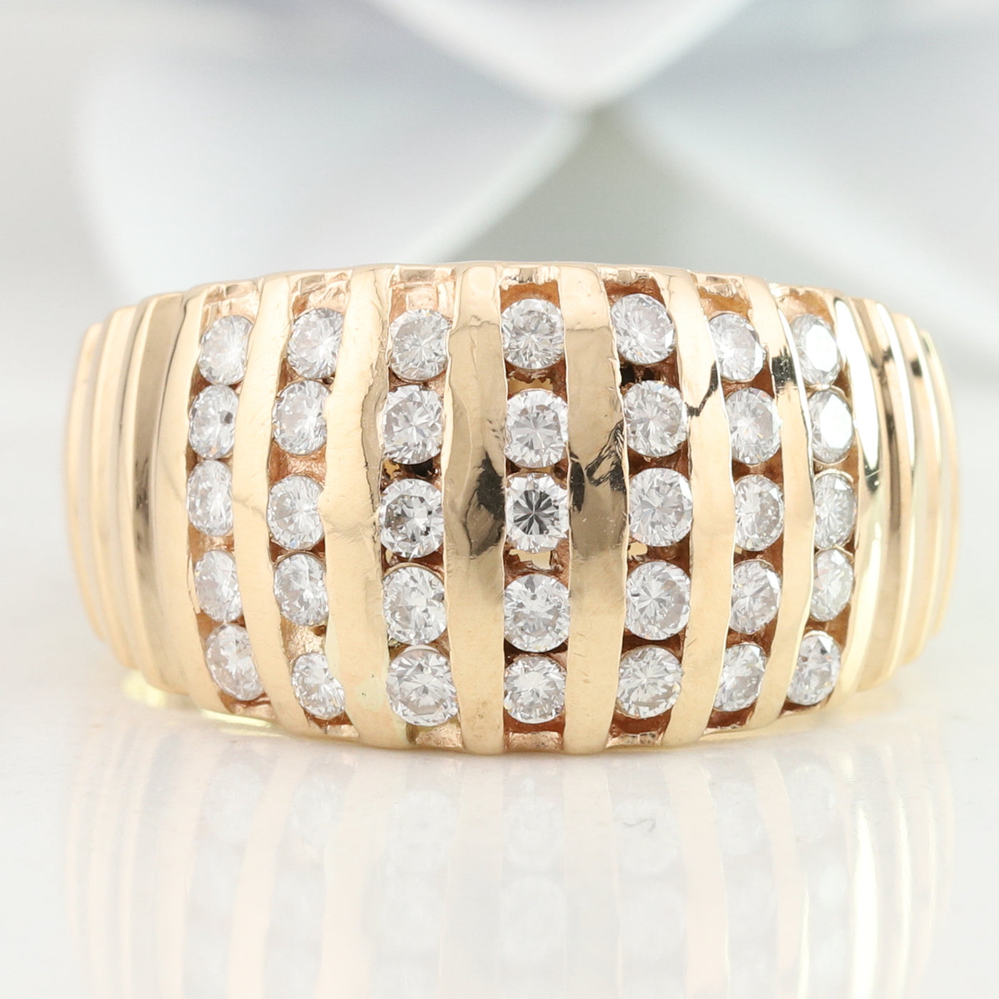 Diamond Channel Band