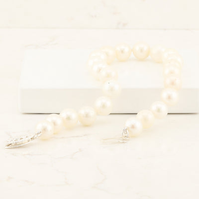 Pearl Bracelet with Silver Clasp