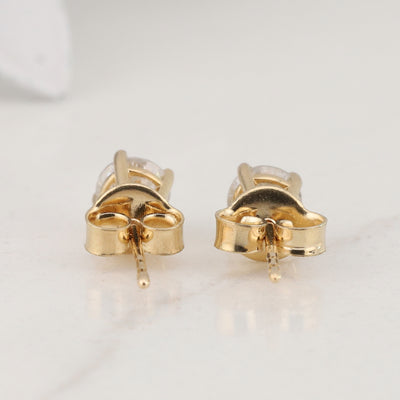 Natural Diamond Stud Earrings