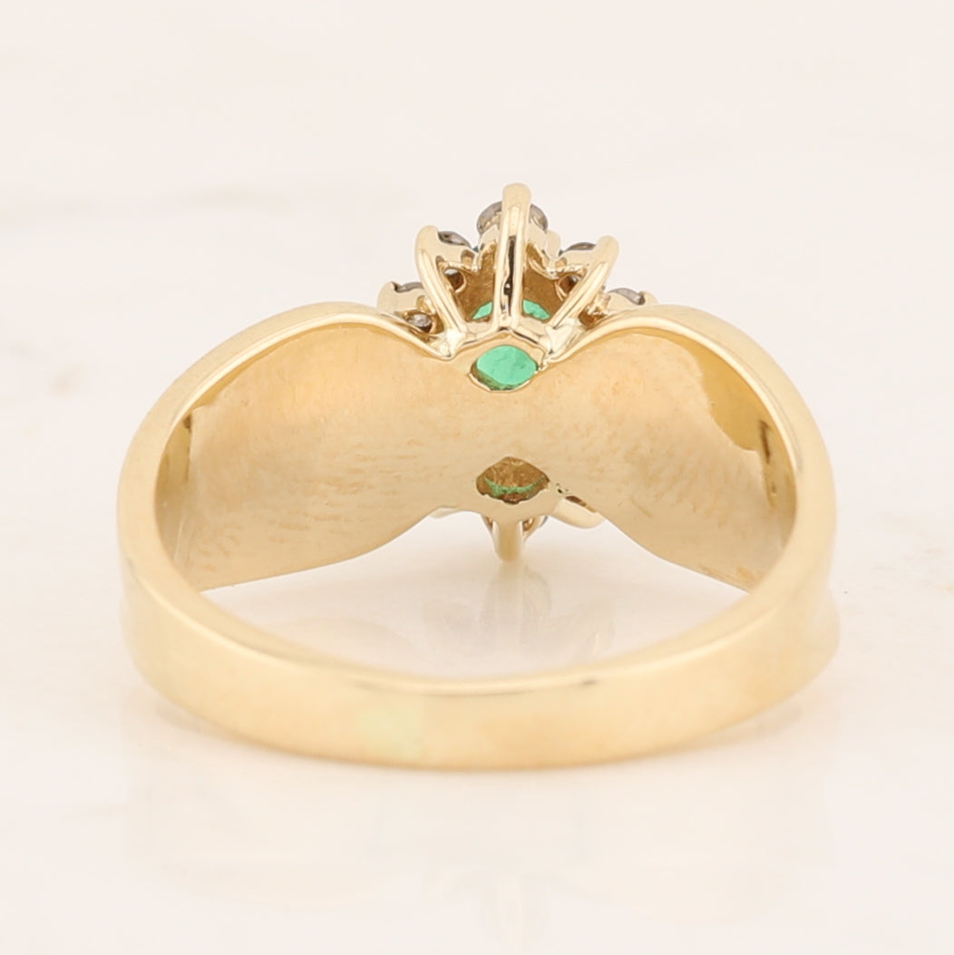 Emerald & Diamond Ring