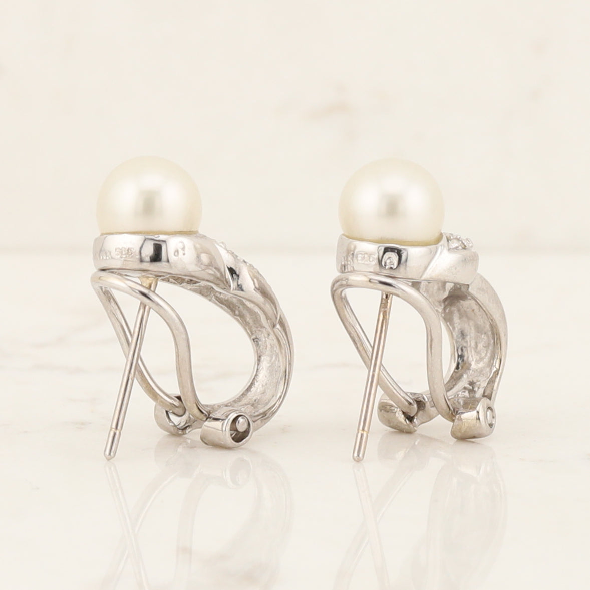 White Gold & Pearl Earrings