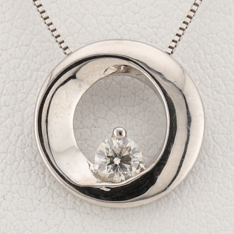 White Gold Circle Pendant
