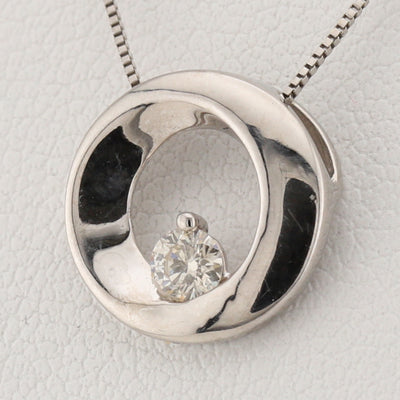 White Gold Circle Pendant