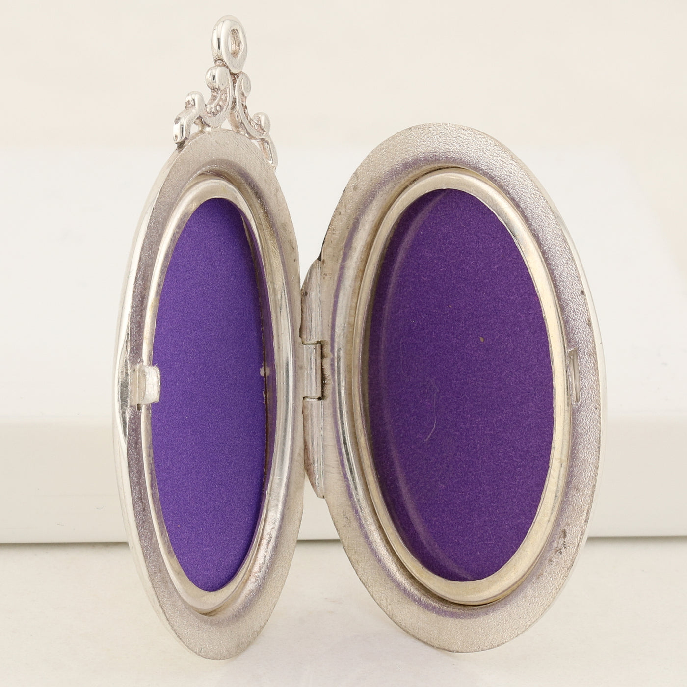 Silver Oval Locket