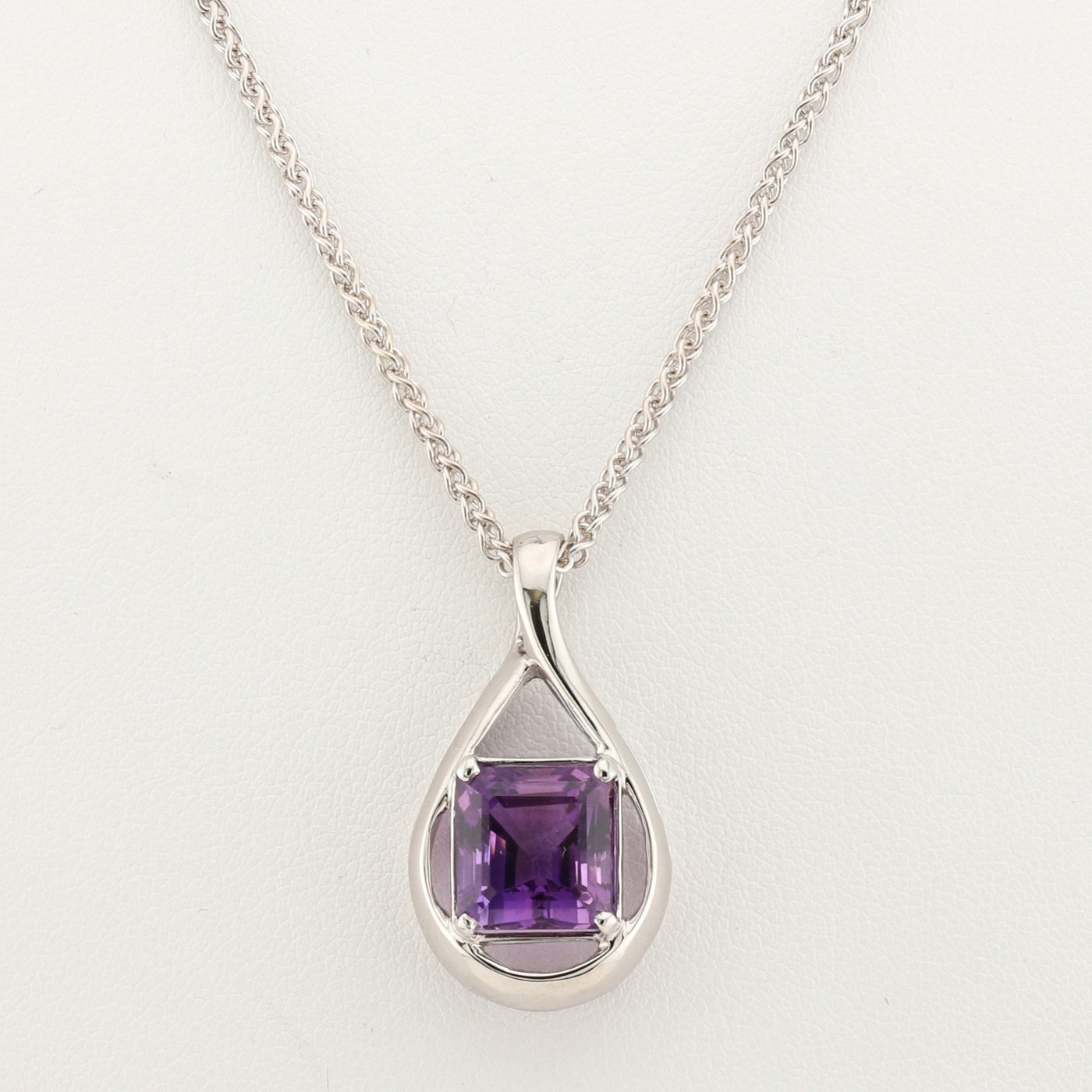 Amethyst Pendant and Chain
