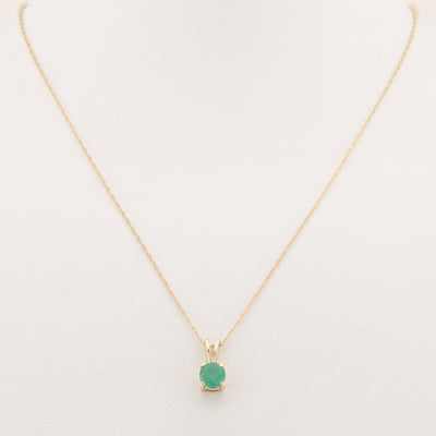 Emerald Pendant & Chain