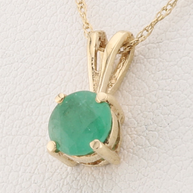 Emerald Pendant & Chain