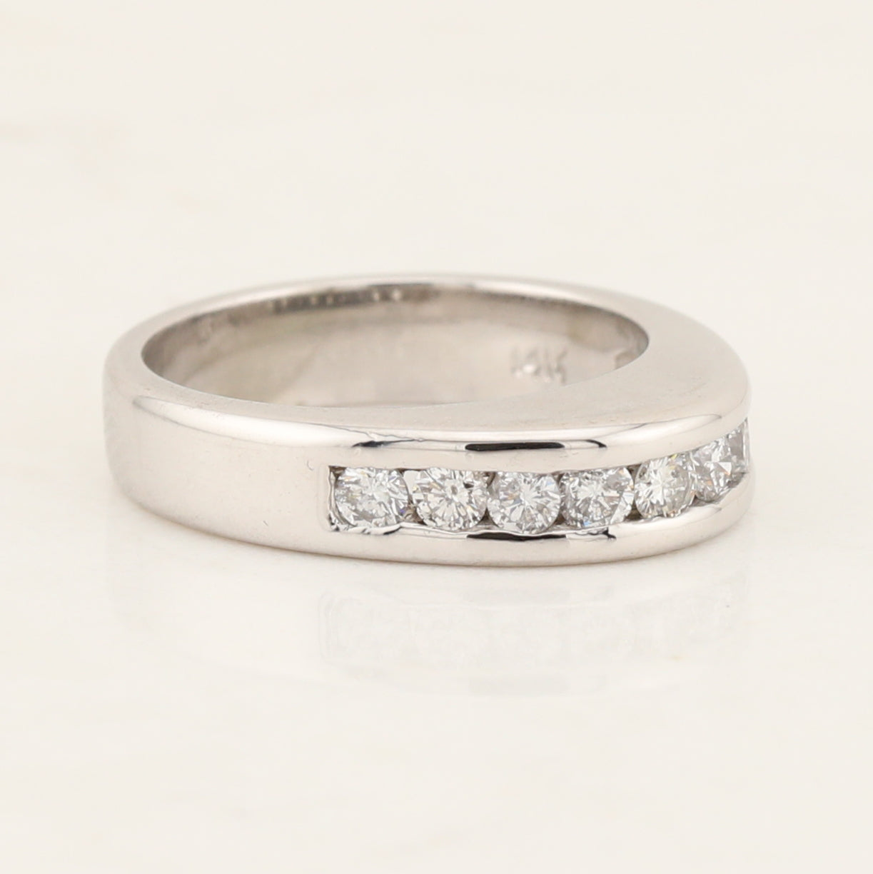 Diamond Anniversary Band