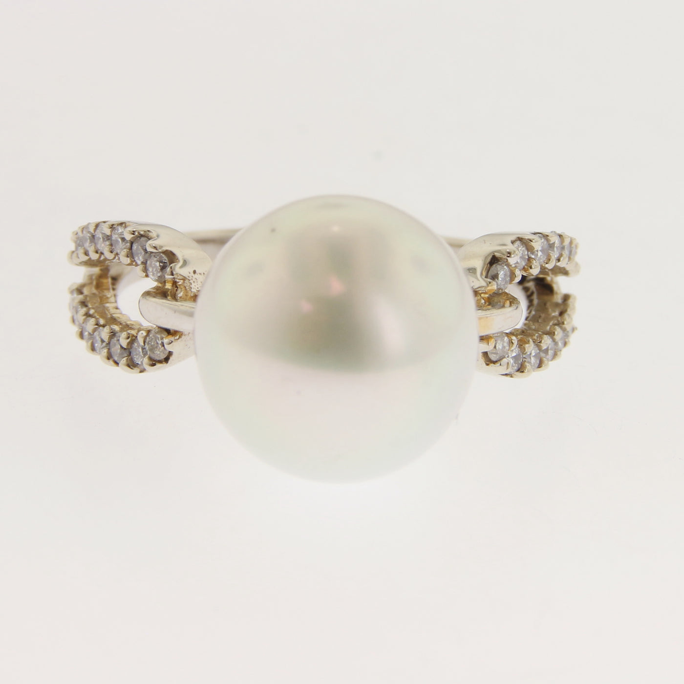 Pearl Ring