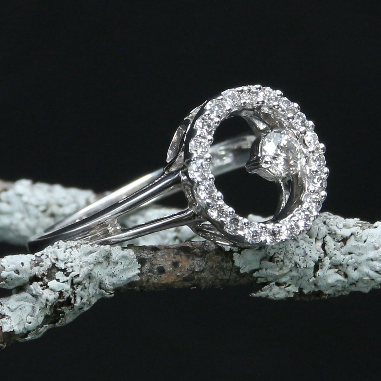 Modern Circle Ring