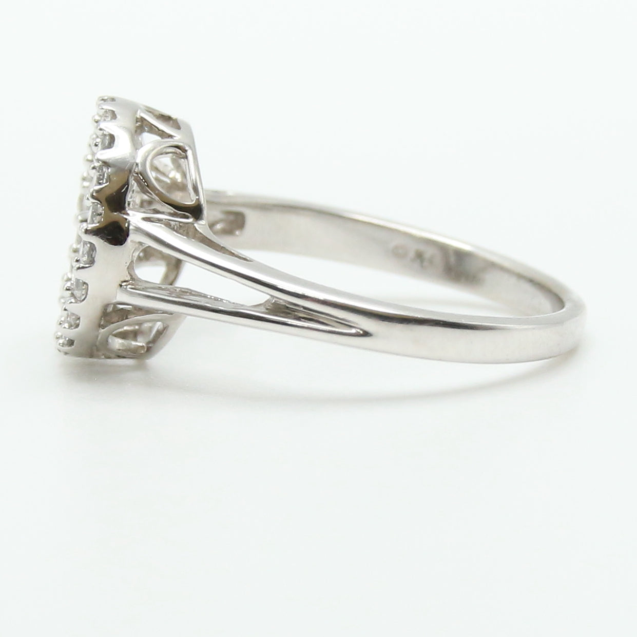 Modern Circle Ring