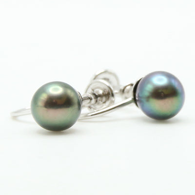 Black Pearl Screw Back Earrings