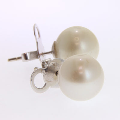 Pearl Studs