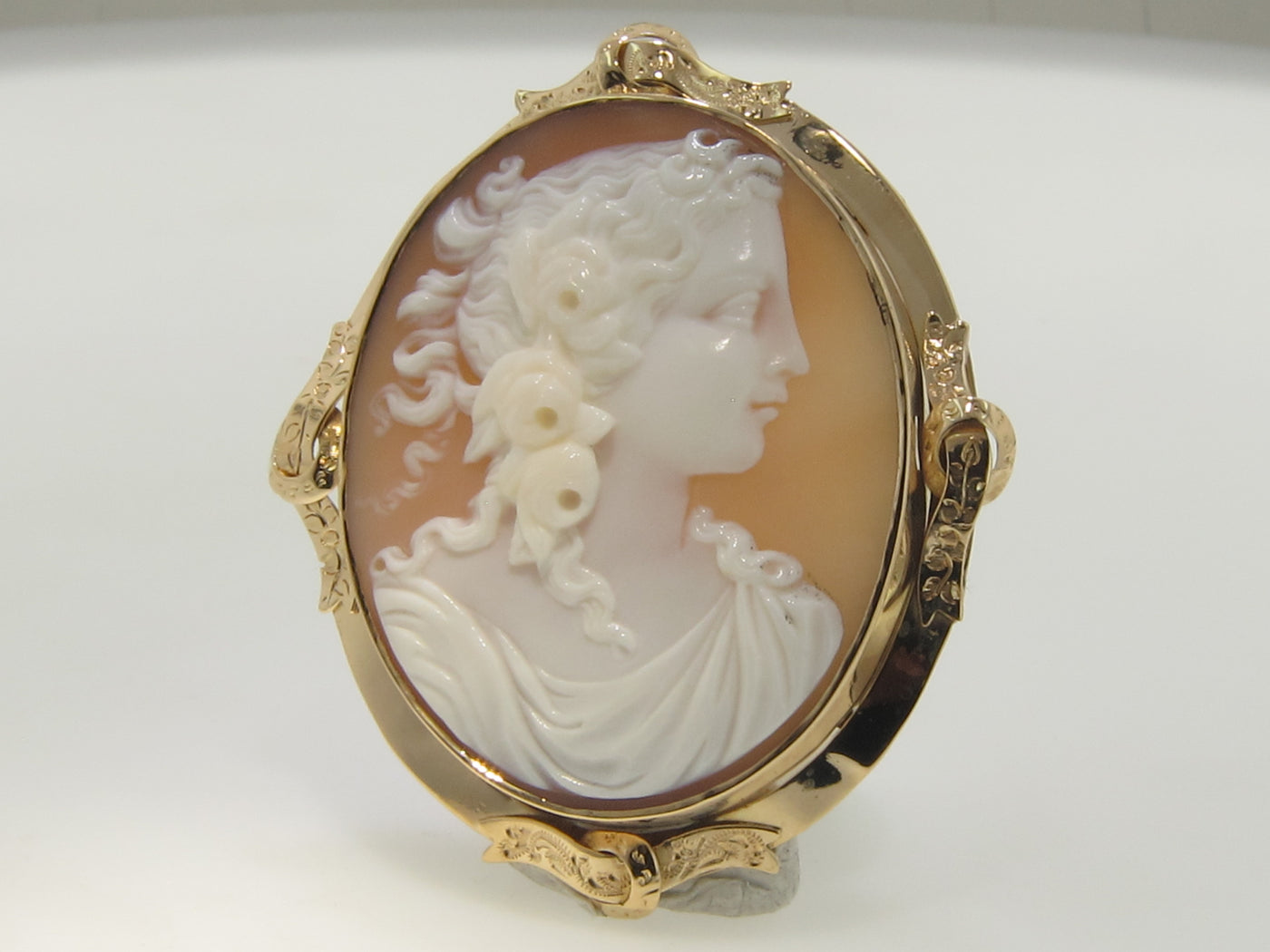 Cameo Pendant